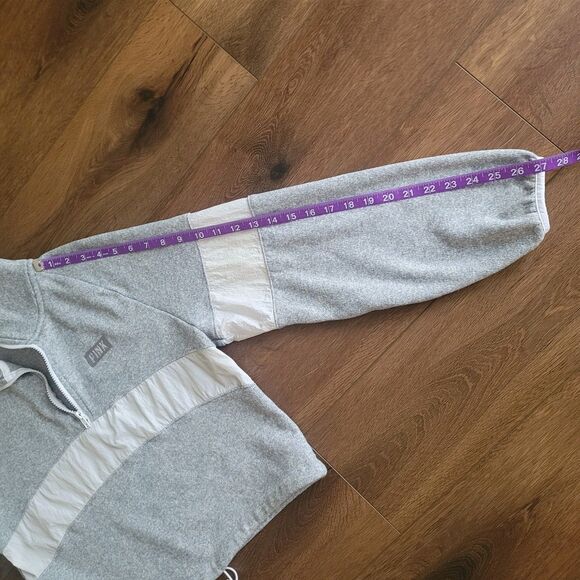 Victorias Secret Pink Sweater Small Knit Crop Gray 1/2 Zip Cinch Waist - Picture 5 of 15